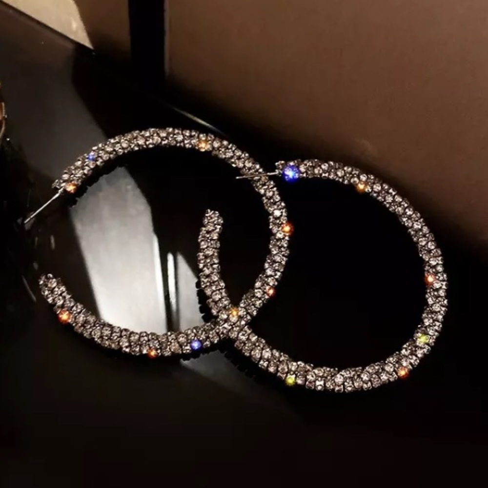 ๐ Rhinestone Crystal Big Hoop Earrings - Picture 1 of 6